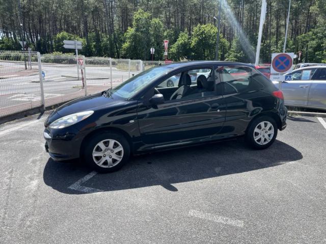 Peugeot 206 image 1