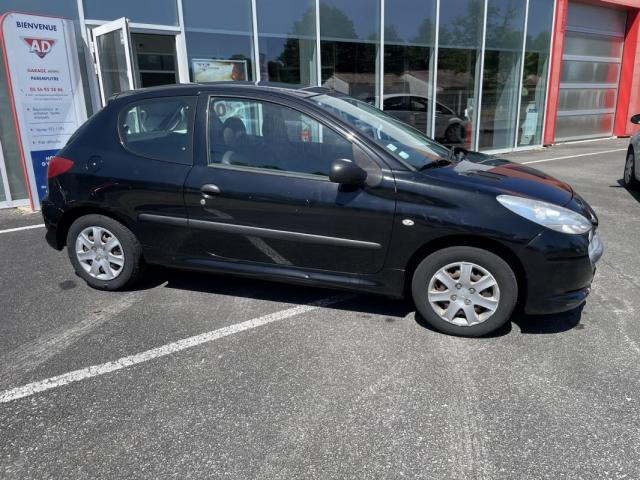 Peugeot 206 image 6