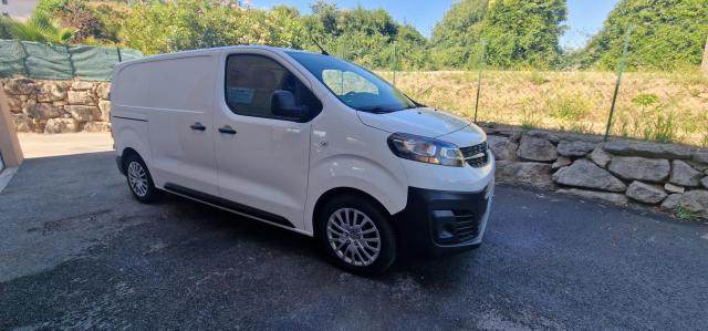 Opel Vivaro image 8