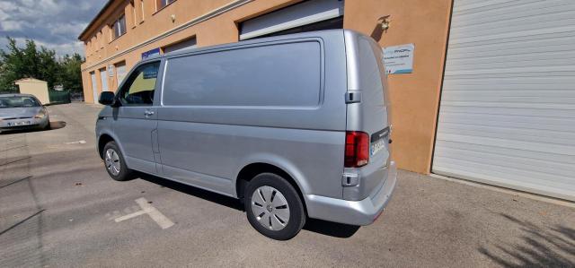 Volkswagen Transporter image 4