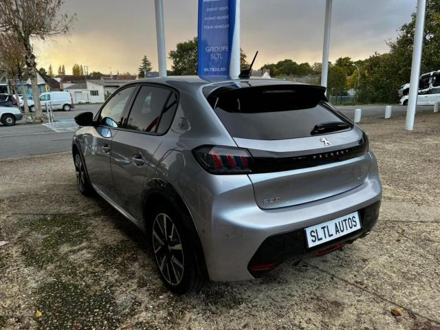 Peugeot 208 image 4