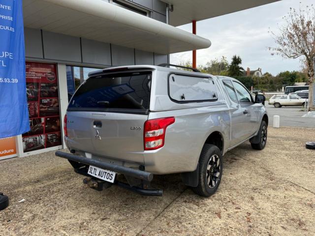 Mitsubishi L200 image 3