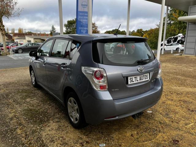 Toyota Verso image 3