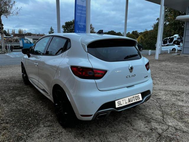 Renault Clio image 9