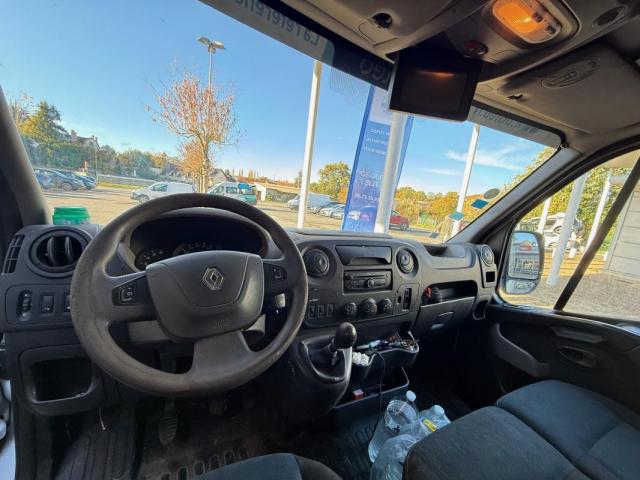 Renault Master image 4