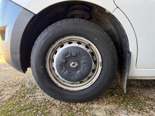 Renault Master image 7