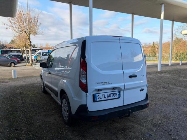 Ford Transit Connect image 5