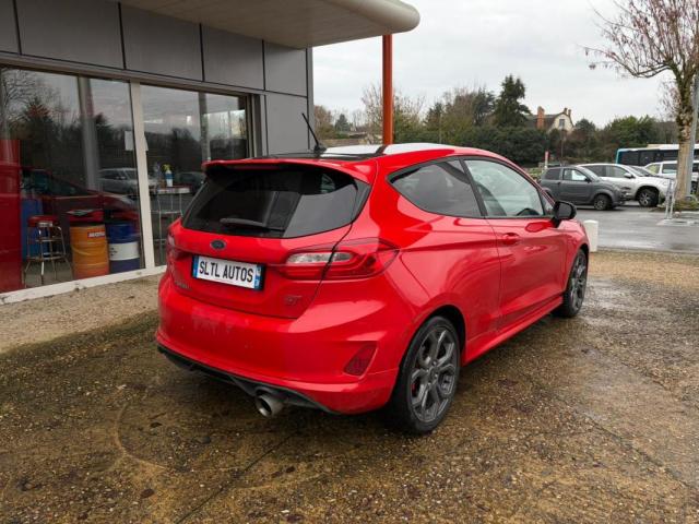 Ford Fiesta image 9