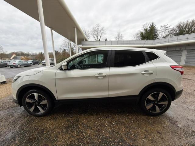 Nissan Qashqai image 1