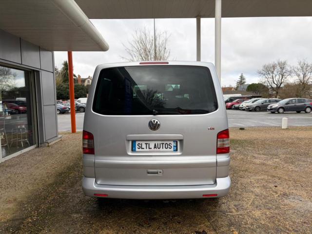 Volkswagen Transporter image 2