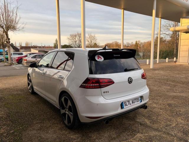 Volkswagen Golf image 7