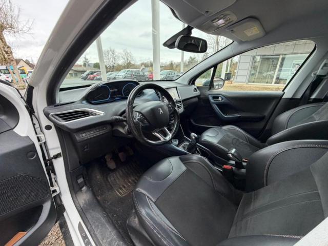 Peugeot 2008 image 5