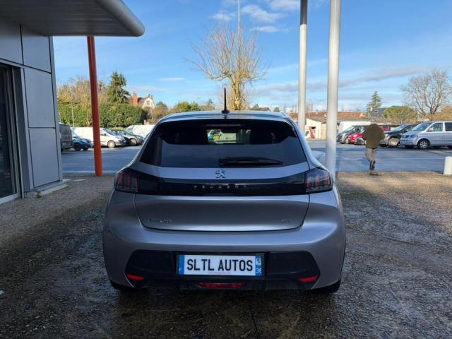 Peugeot 208 image 5