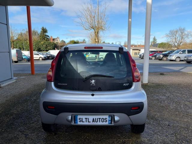 Peugeot 107 image 1
