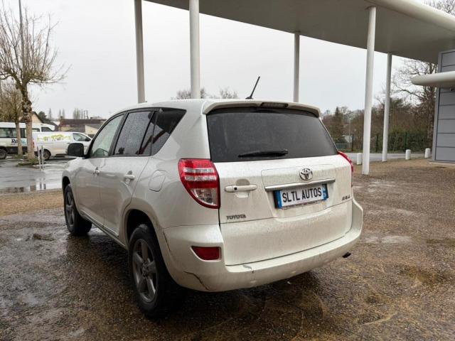 Toyota Rav4 image 1