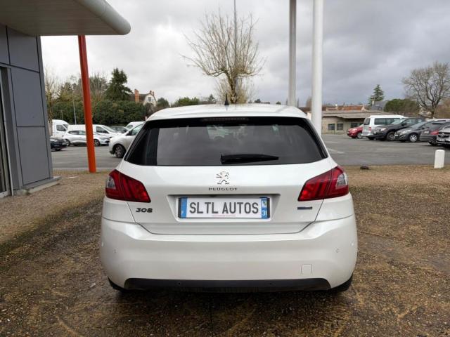 Peugeot 308 image 1