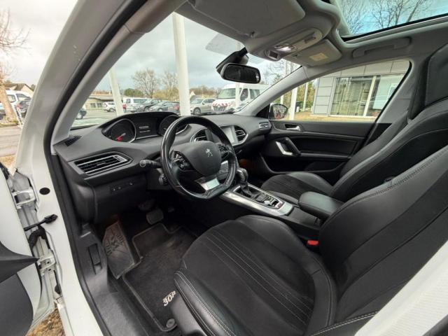 Peugeot 308 image 3