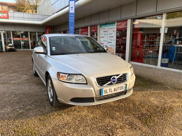 Volvo S40 image 8