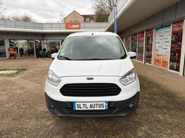 Ford Transit Courier image 2