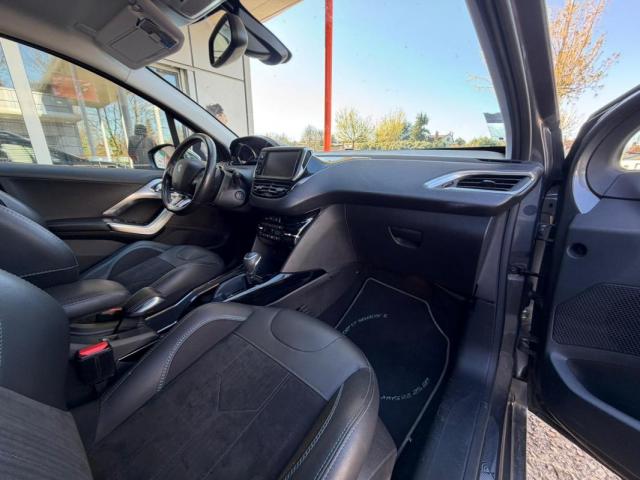 Peugeot 2008 image 7