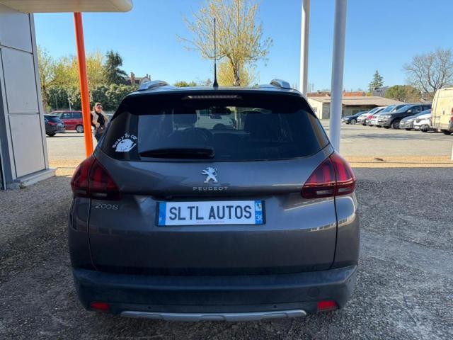 Peugeot 2008 image 1