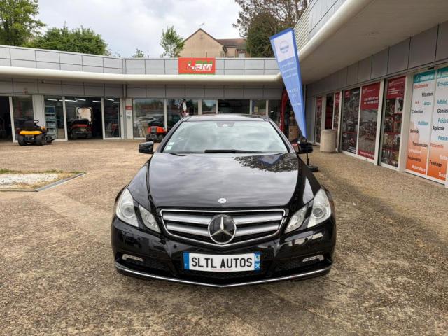 Mercedes Benz Classe E Coupe image 6