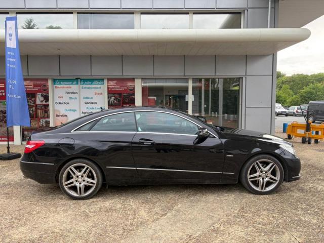 Mercedes Benz Classe E Coupe image 5
