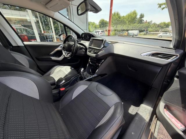 Peugeot 2008 image 4