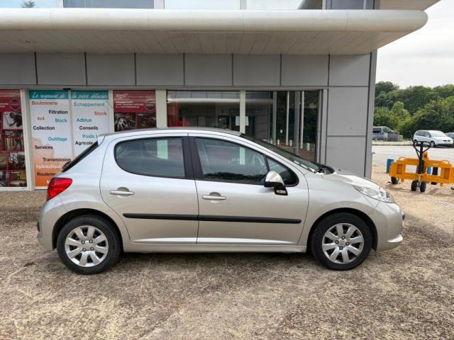 Peugeot 207 image 4
