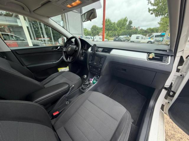 Skoda Rapid image 8