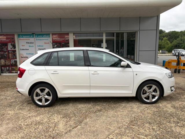 Skoda Rapid image 2