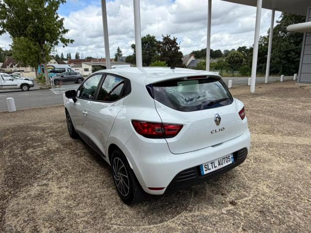 Renault Clio image 2