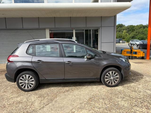 Peugeot 2008 image 3