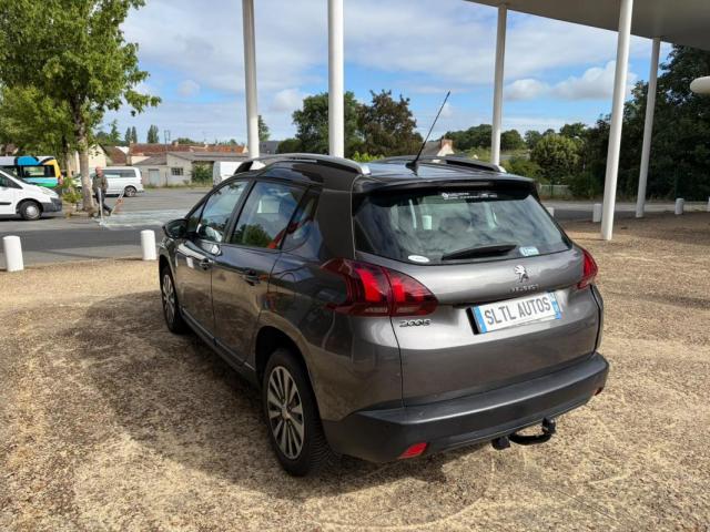 Peugeot 2008 image 2
