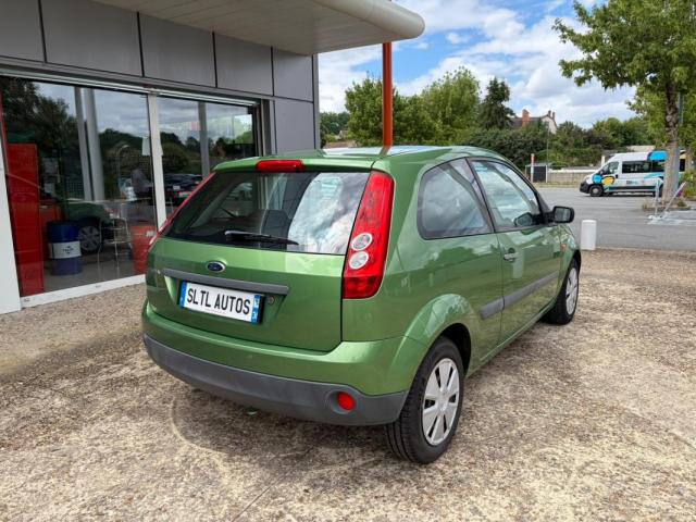 Ford Fiesta image 5