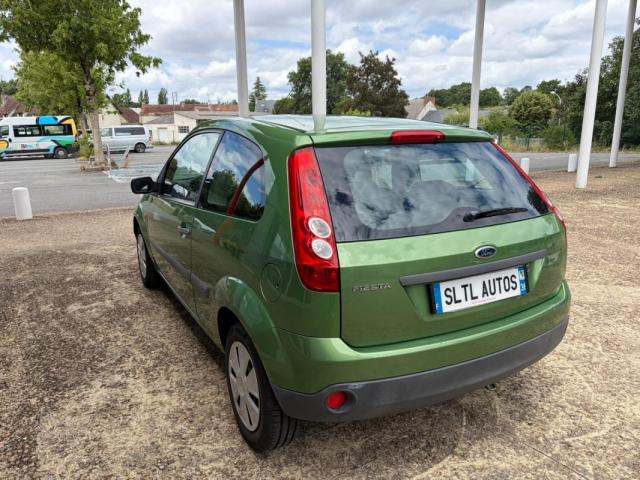 Ford Fiesta image 4