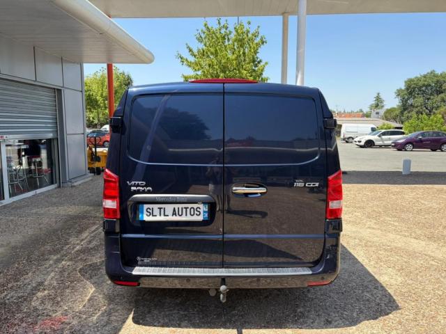 Mercedes Benz Vito image 2