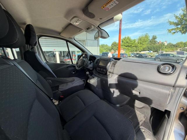 Opel Vivaro image 1
