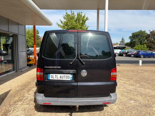 Volkswagen Transporter image 8