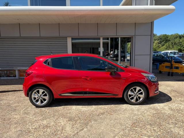 Renault Clio image 1