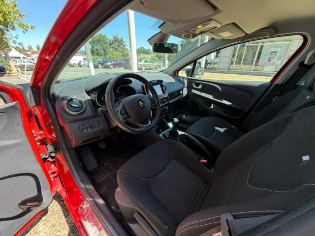 Renault Clio image 2