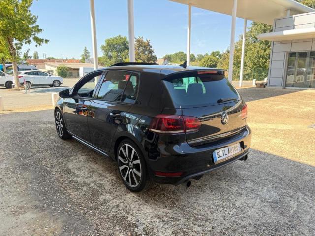 Volkswagen Golf image 8