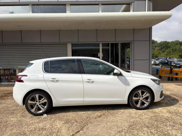 Peugeot 308 image 3