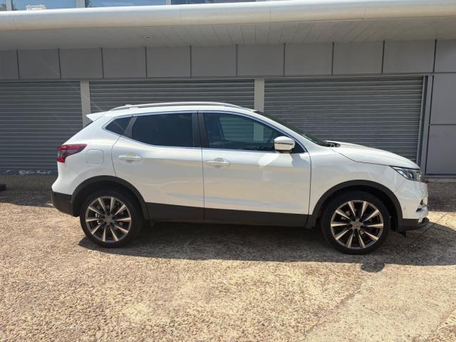 Nissan Qashqai image 1