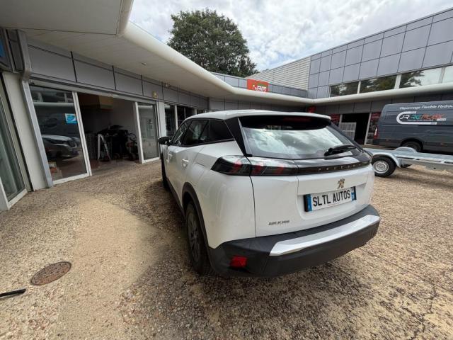 Peugeot 2008 image 8