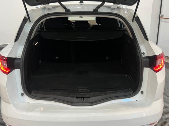 Renault Mégane image 7