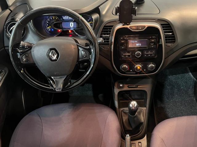 Renault Captur image 8