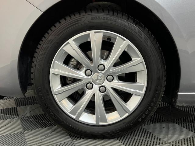 Peugeot 308 image 3