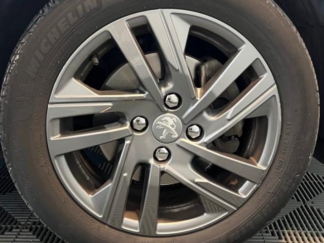 Peugeot 208 image 1