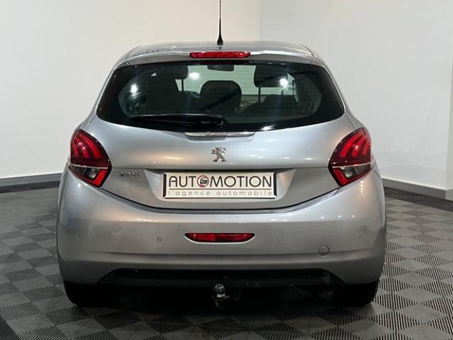 Peugeot 208 image 7